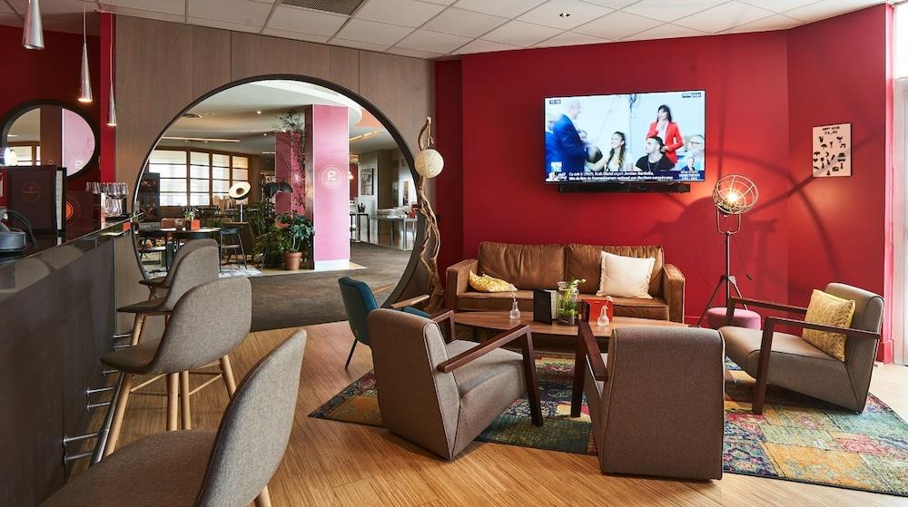 Best Western Plus Paris Saclay Exterior photo