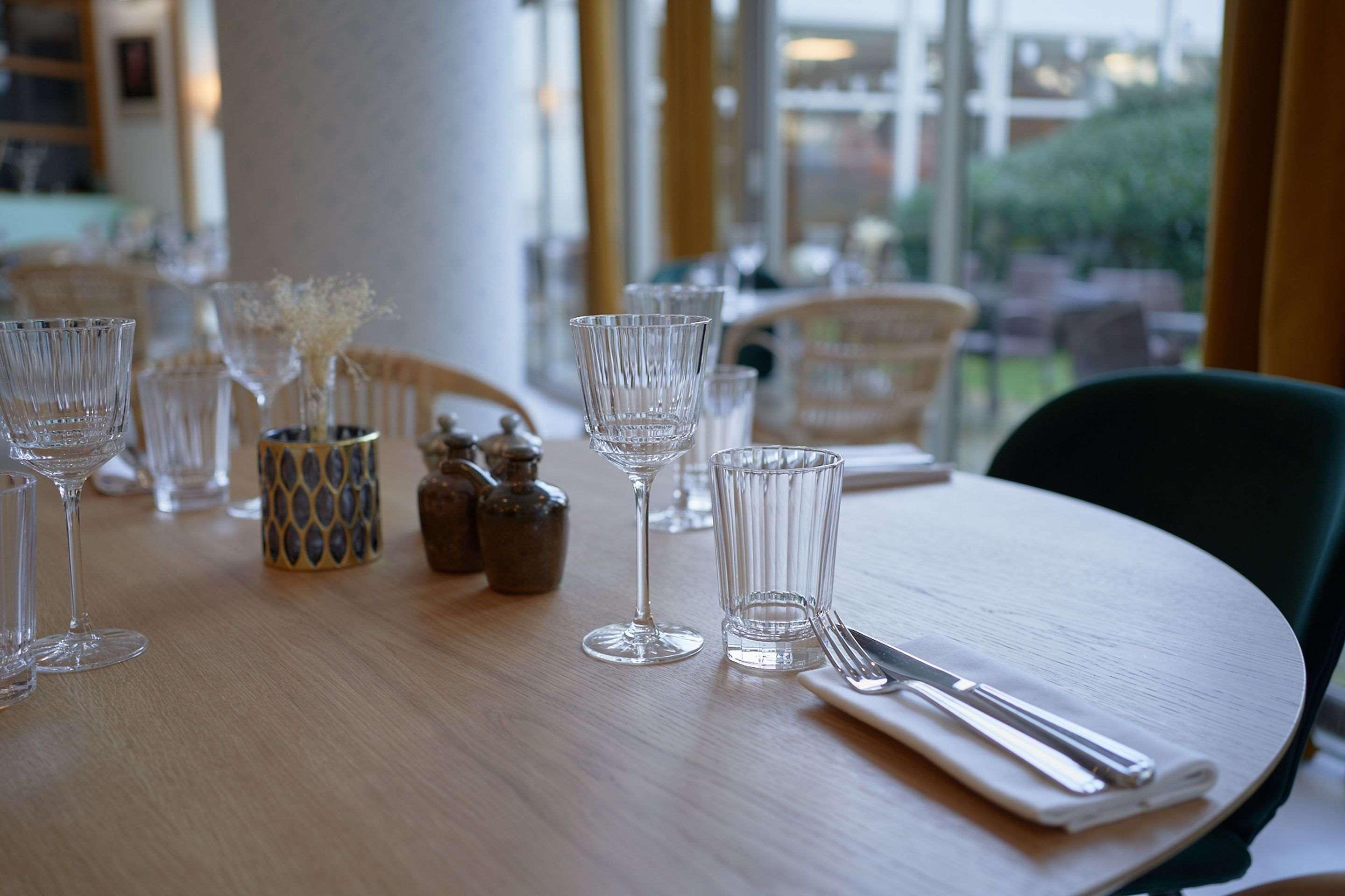 Best Western Plus Paris Saclay Exterior photo