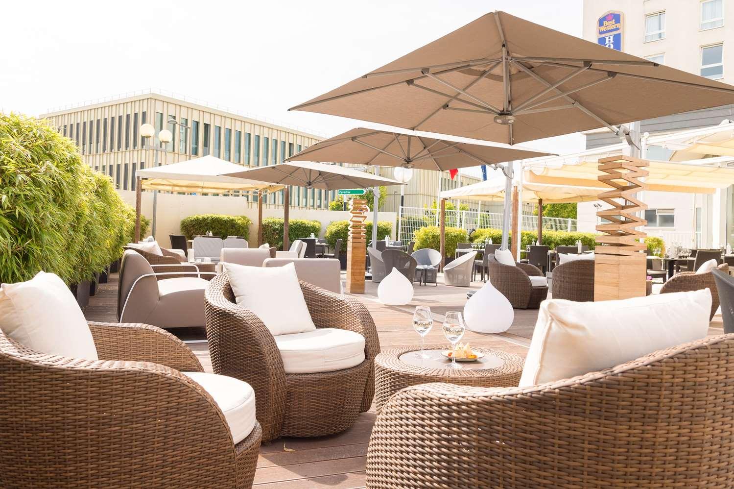 Best Western Plus Paris Saclay Exterior photo