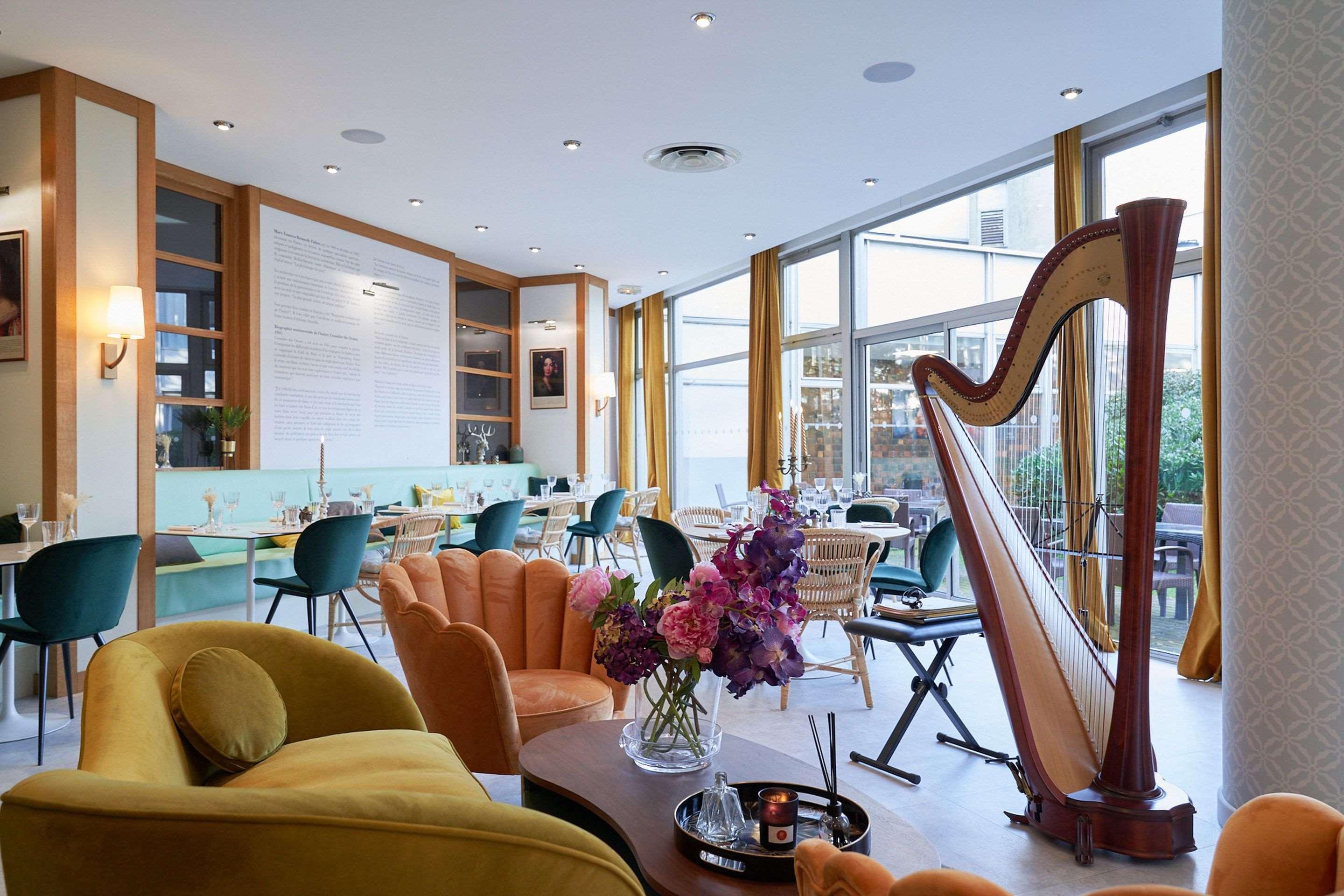 Best Western Plus Paris Saclay Exterior photo