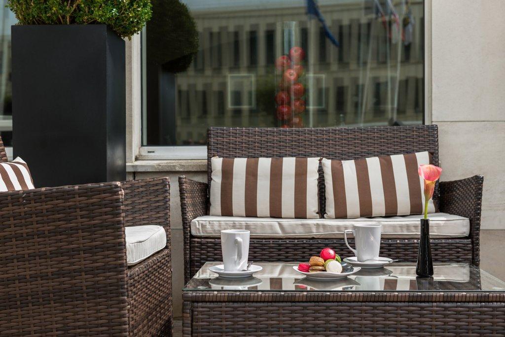 Best Western Plus Paris Saclay Exterior photo